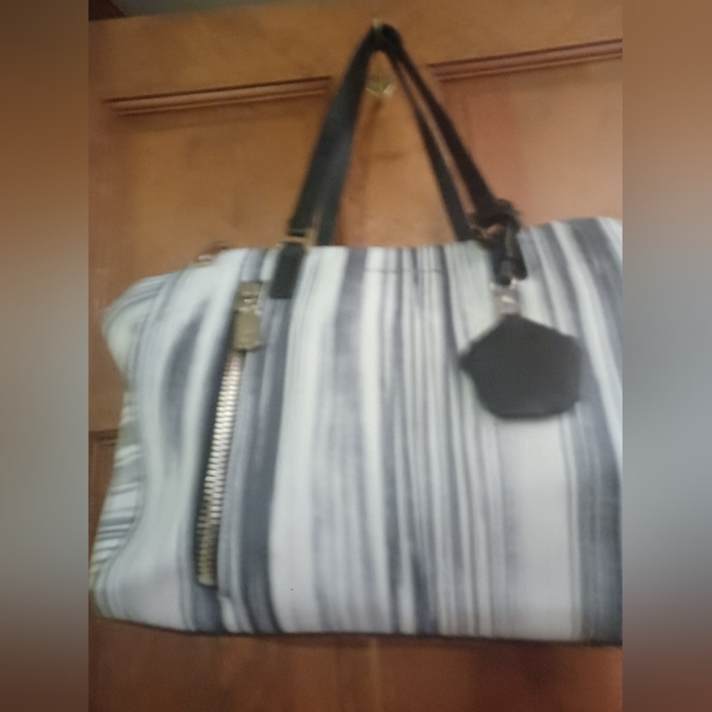Trina Turk white black handbag shoulder bag tote purse